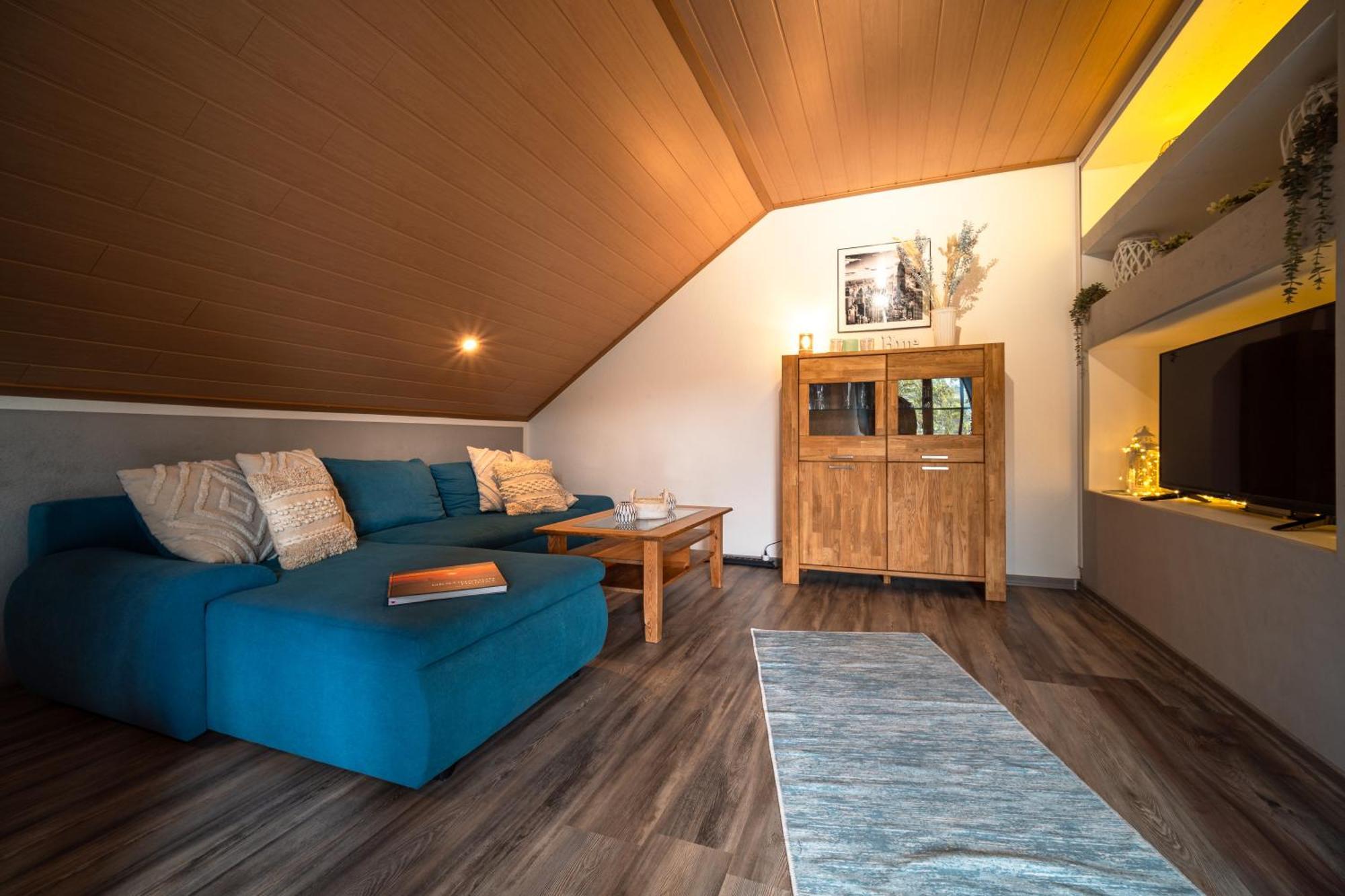 Balkon Zimmer - Apartment Gonnersdorf  ภายนอก รูปภาพ