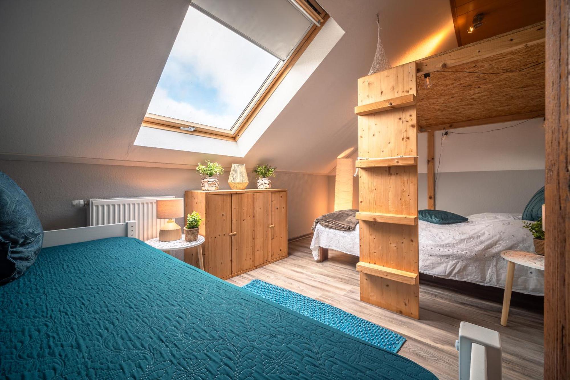 Balkon Zimmer - Apartment Gonnersdorf  ภายนอก รูปภาพ